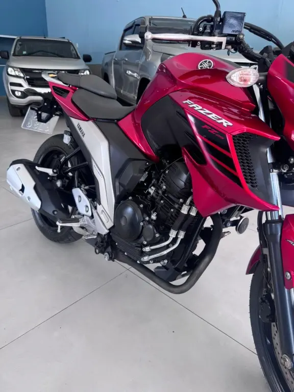 YAMAHA FZ 25 250 Fazer Flex - Foto