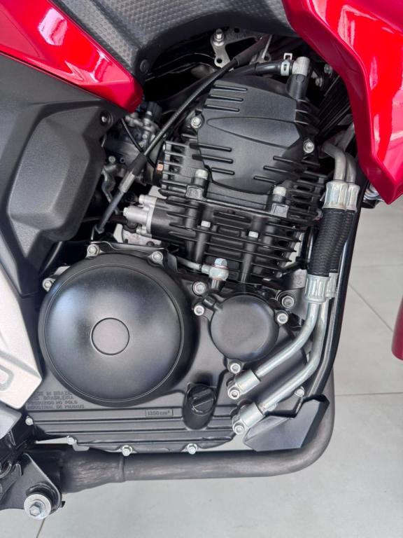 YAMAHA FZ 25 250 Fazer Flex - Foto