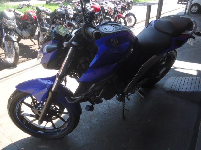 YAMAHA FZ 25 250 Fazer Flex - Foto