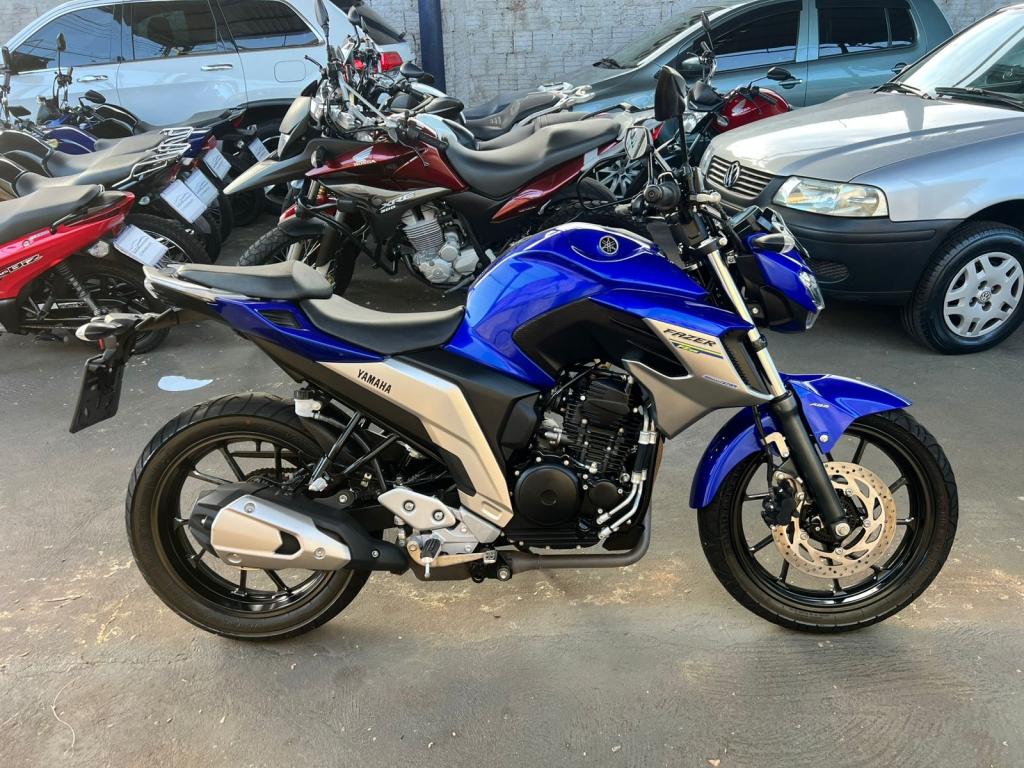 YAMAHA FZ 25 250 Fazer Flex
