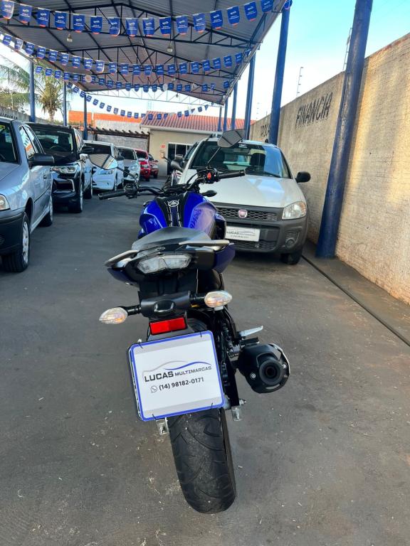 YAMAHA FZ 25 250 Fazer Flex - Foto