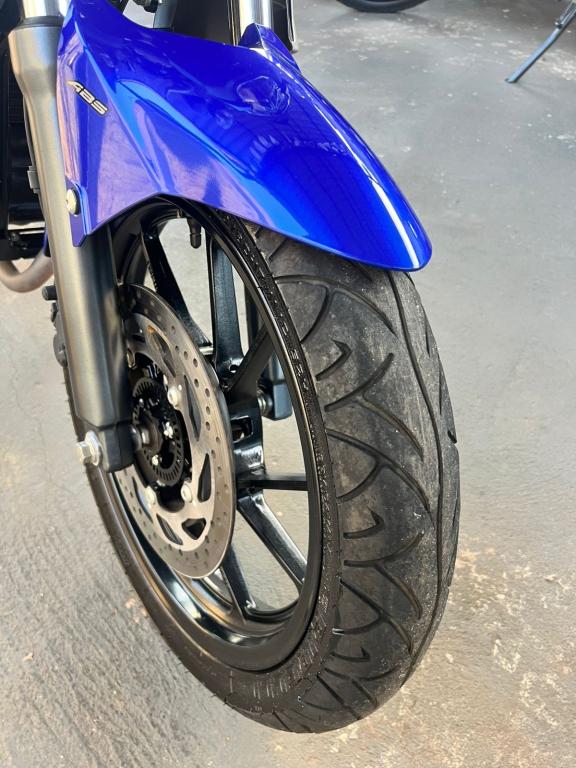 YAMAHA FZ 25 250 Fazer Flex - Foto