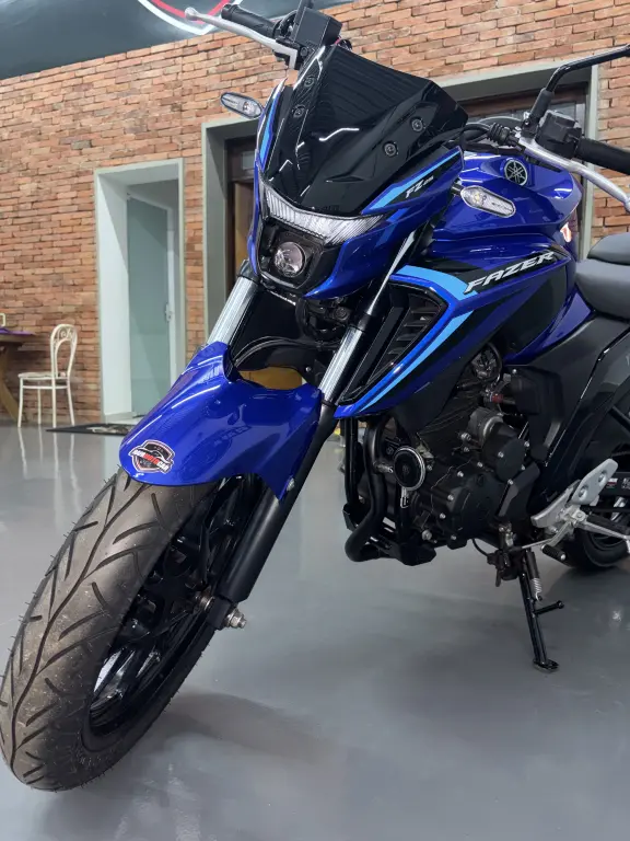 YAMAHA FZ 25 250 Fazer Flex - Foto