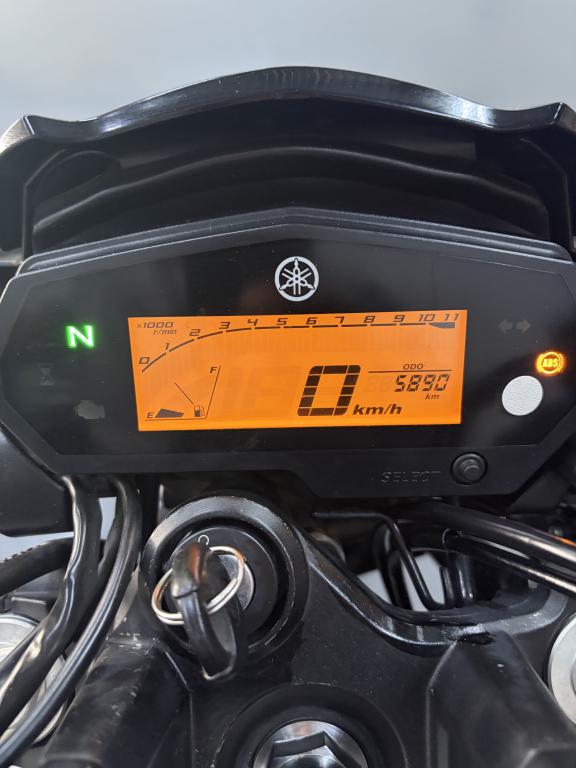 YAMAHA FZ 25 250 Fazer Flex - Foto