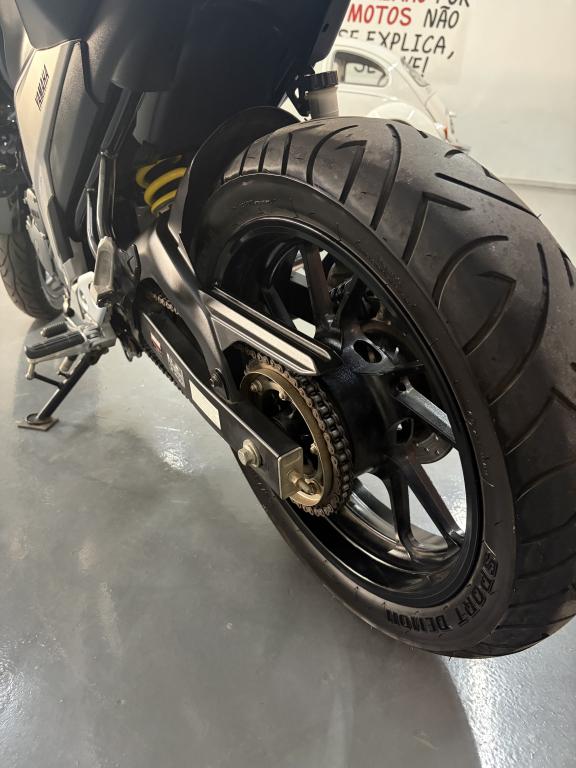 YAMAHA FZ 25 250 Fazer Flex - Foto