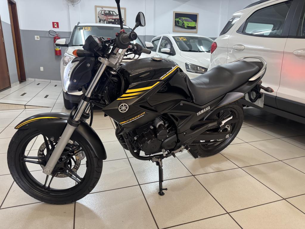 YAMAHA FZ 25 250 Fazer Flex - Foto