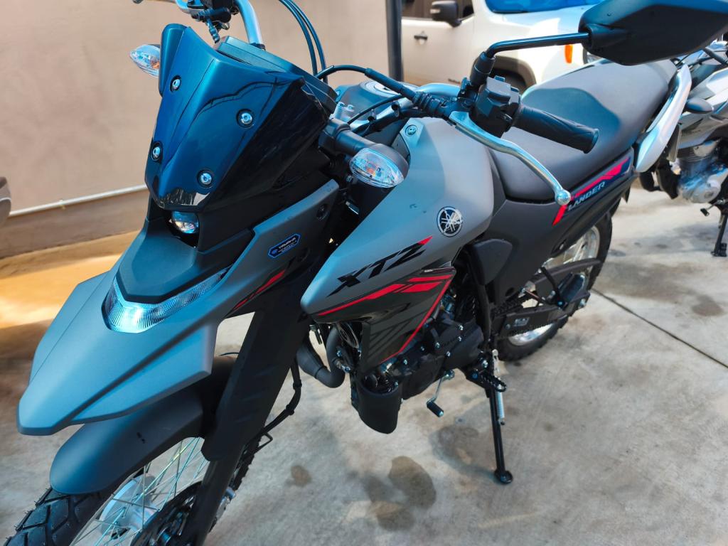 YAMAHA Lander 250