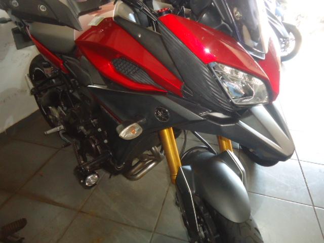 YAMAHA MT-09 Tracer GT 900 - Foto
