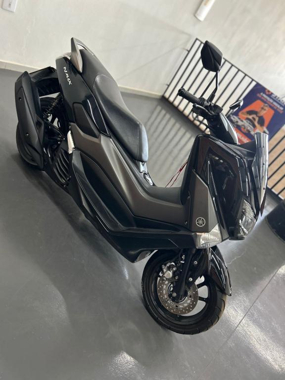 YAMAHA NMax 160 - Foto