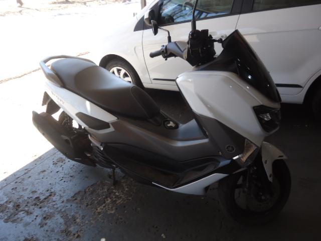 YAMAHA NMax 160