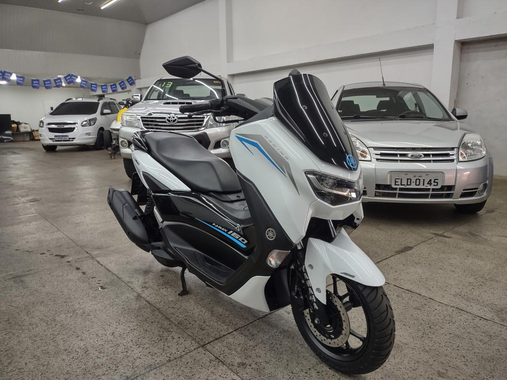 YAMAHA NMax 160 - Foto
