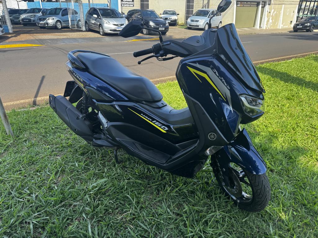 YAMAHA NMax 160 - Foto