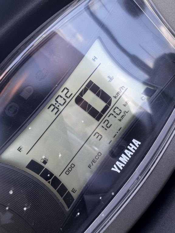 YAMAHA NMax 160 - Foto