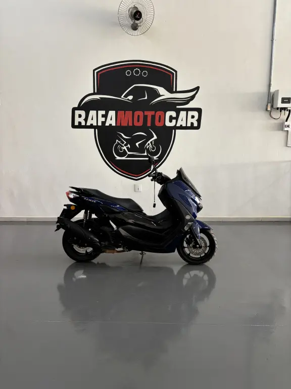YAMAHA NMax 160 - Foto