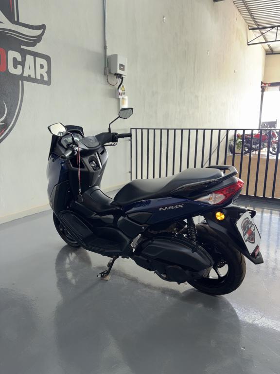 YAMAHA NMax 160 - Foto