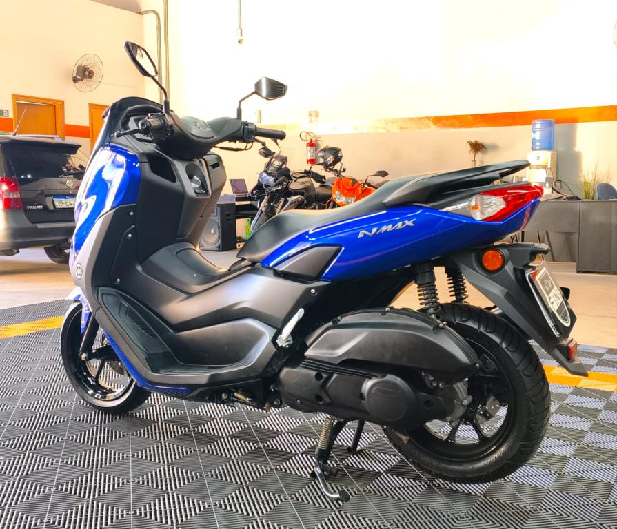 YAMAHA NMax 160 - Foto