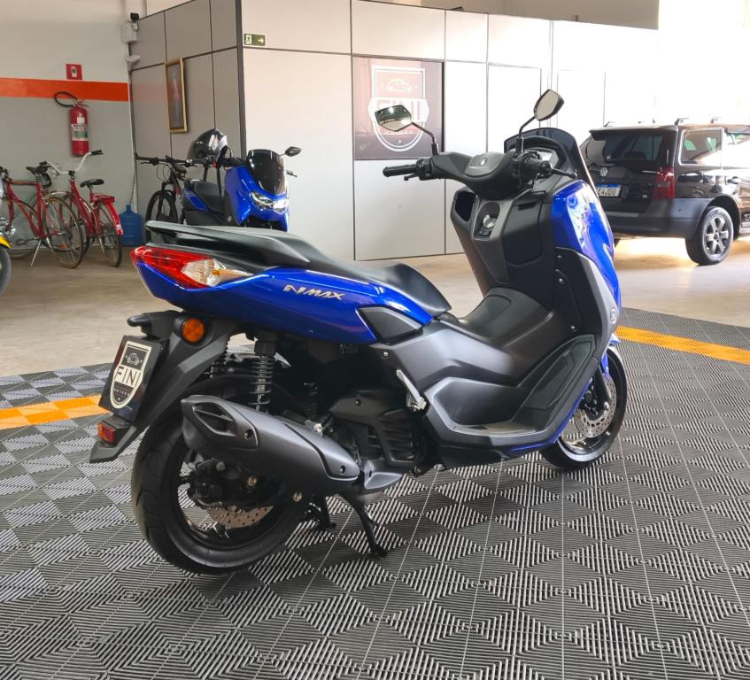 YAMAHA NMax 160 - Foto