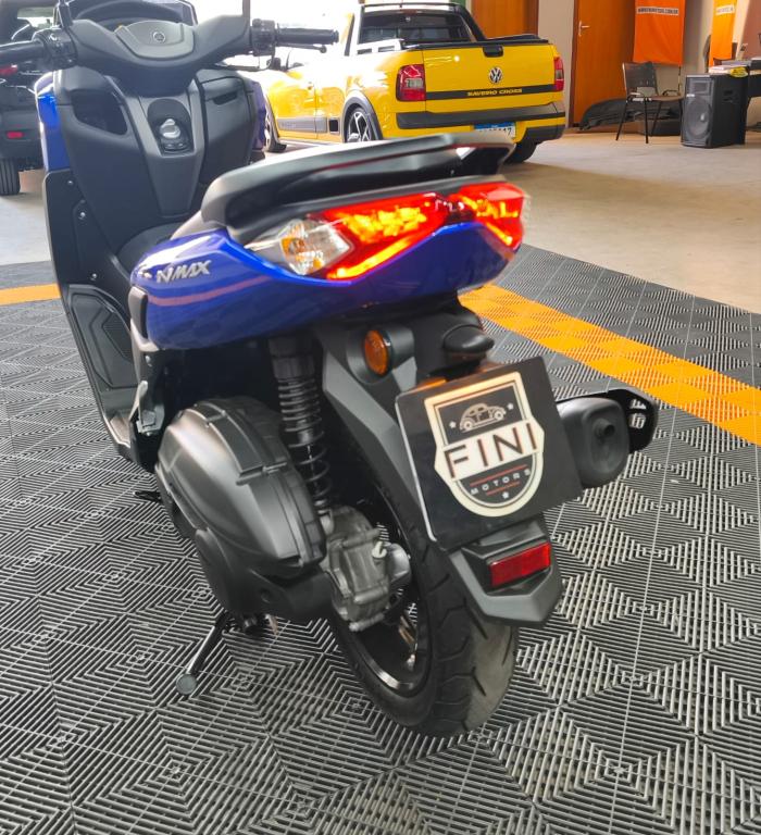 YAMAHA NMax 160 - Foto
