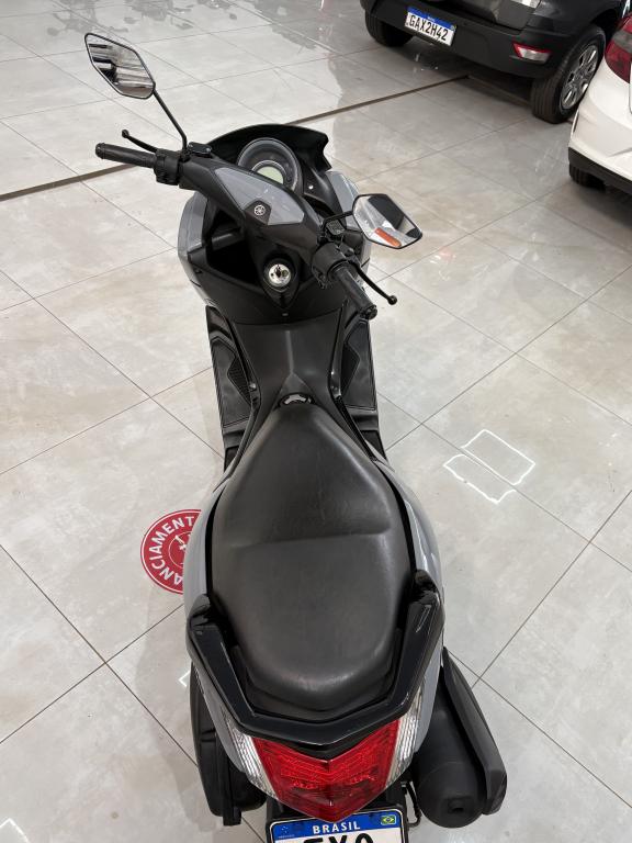 YAMAHA NMax 160 - Foto