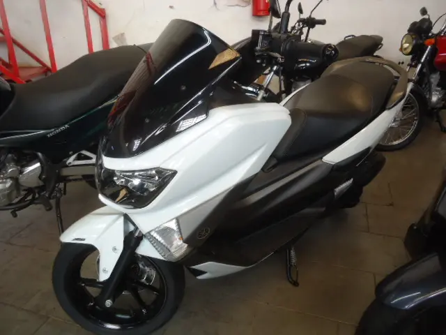 YAMAHA NMax 160