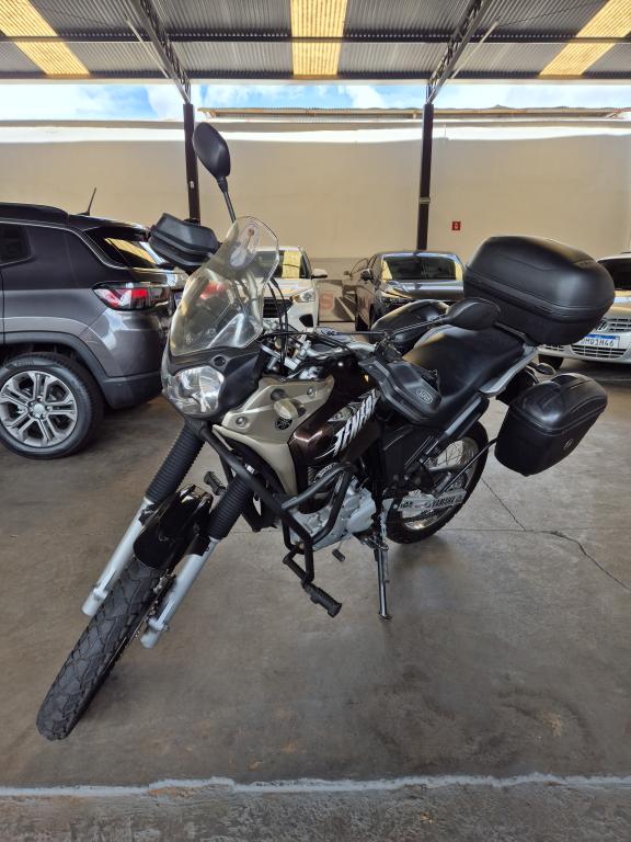 YAMAHA Teneré 250 - Foto