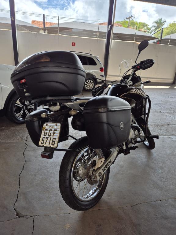 YAMAHA Teneré 250 - Foto