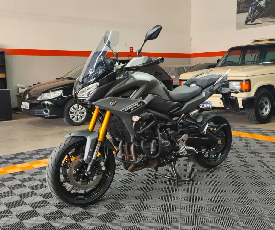 YAMAHA Tracer 900 GT - Foto