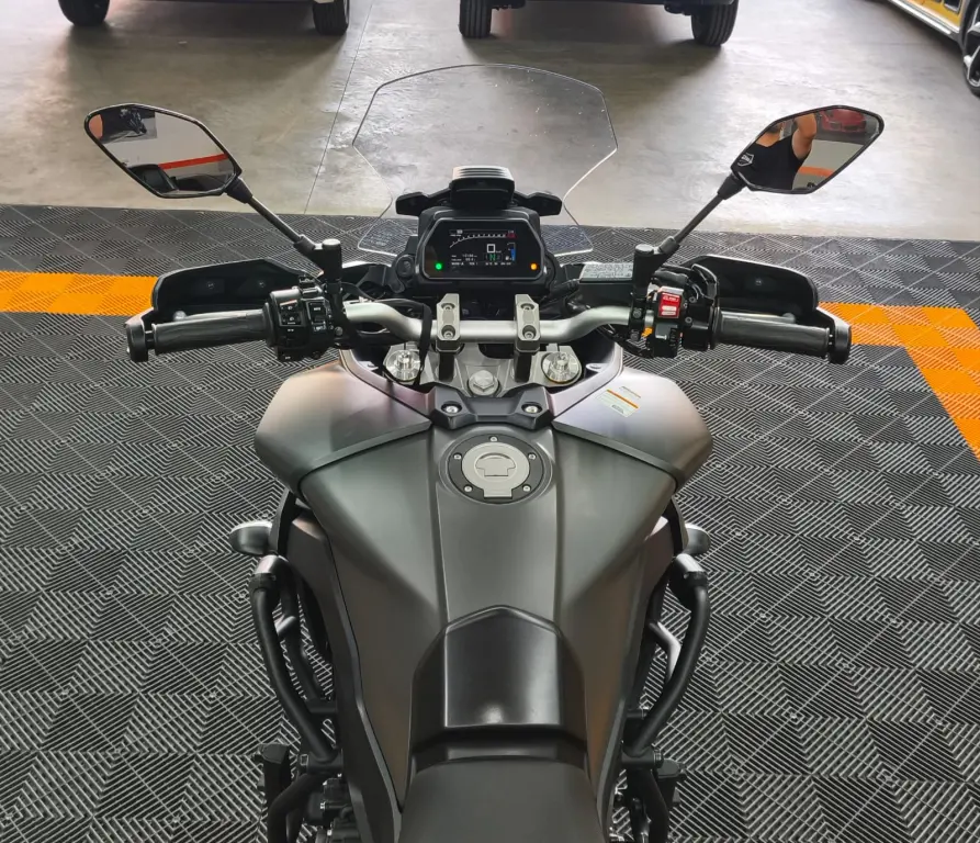 YAMAHA Tracer 900 GT - Foto