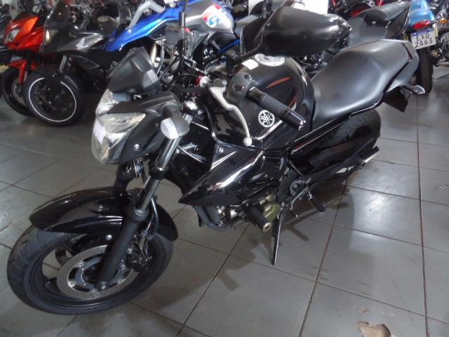 YAMAHA XJ6 600