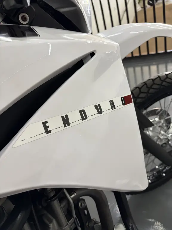 YAMAHA XT 660 R - Foto