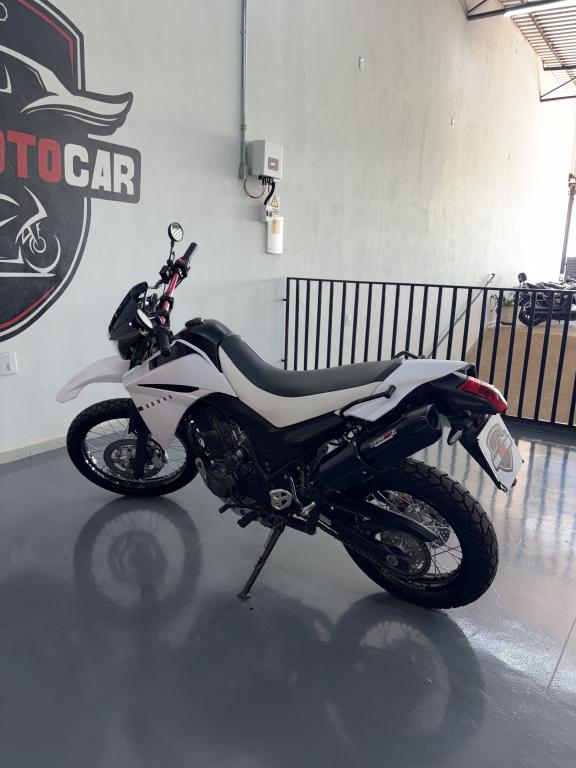 YAMAHA XT 660 R - Foto