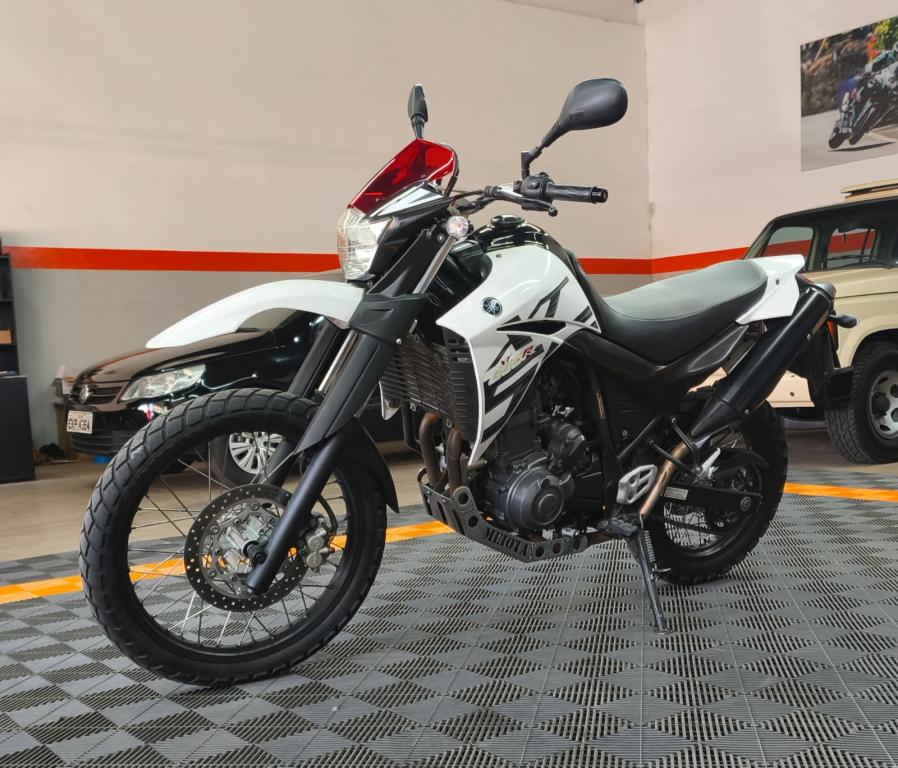 YAMAHA XT 660 R - Foto