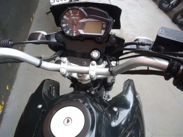 YAMAHA XTZ 150 Crosser - Foto