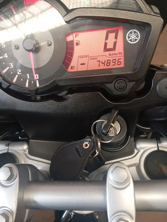 YAMAHA XTZ 150 Crosser - Foto