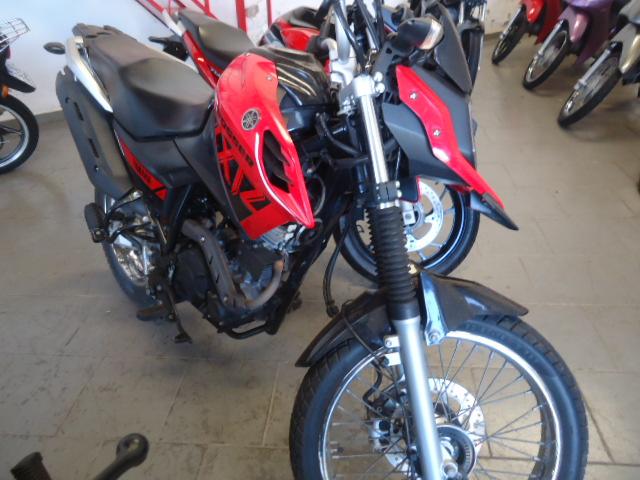 YAMAHA XTZ 150 Crosser - Foto