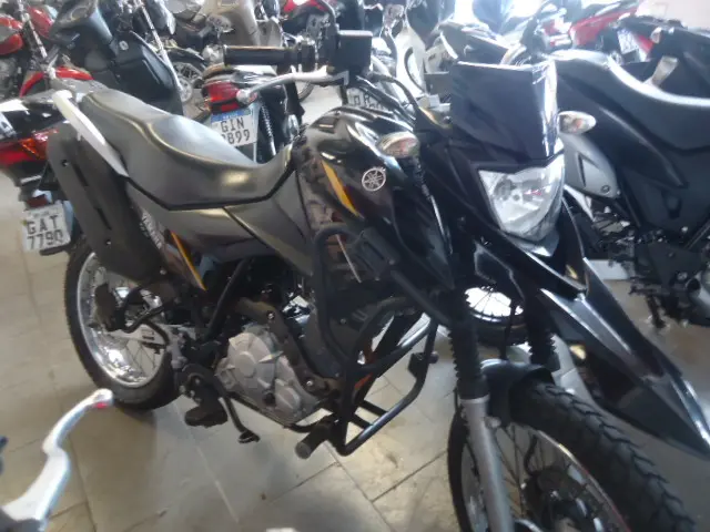 YAMAHA XTZ 150 Crosser - Foto