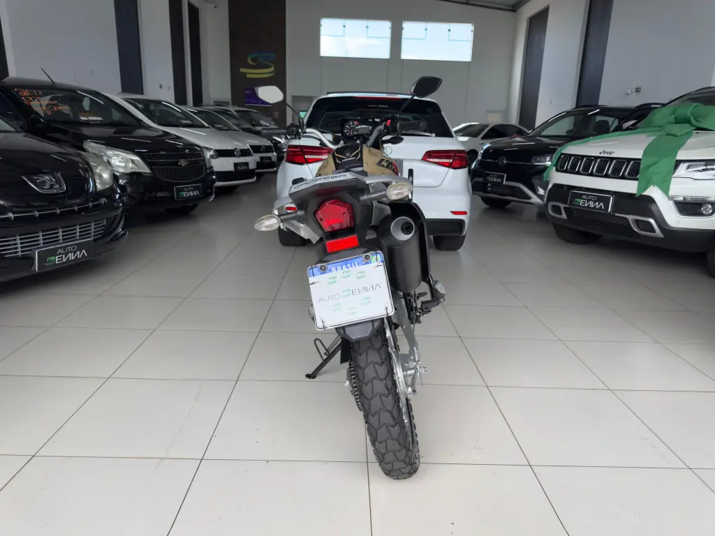 YAMAHA XTZ 150 Crosser - Foto