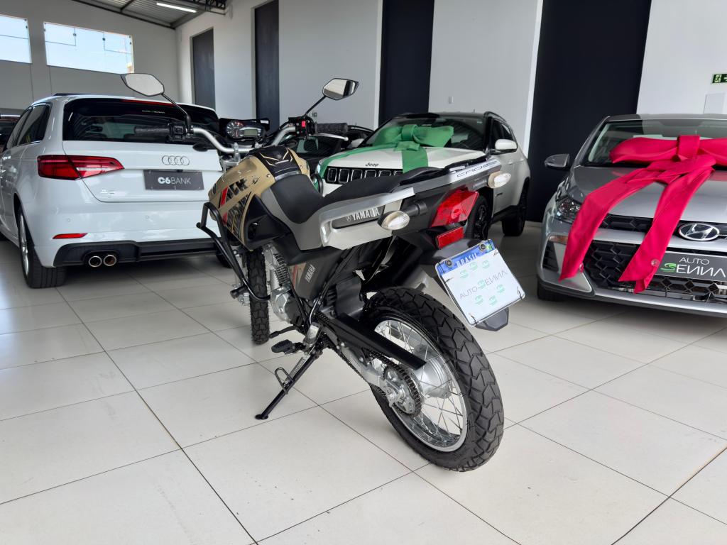 YAMAHA XTZ 150 Crosser - Foto