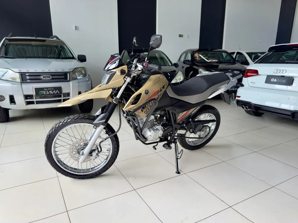 YAMAHA XTZ 150 Crosser - Foto