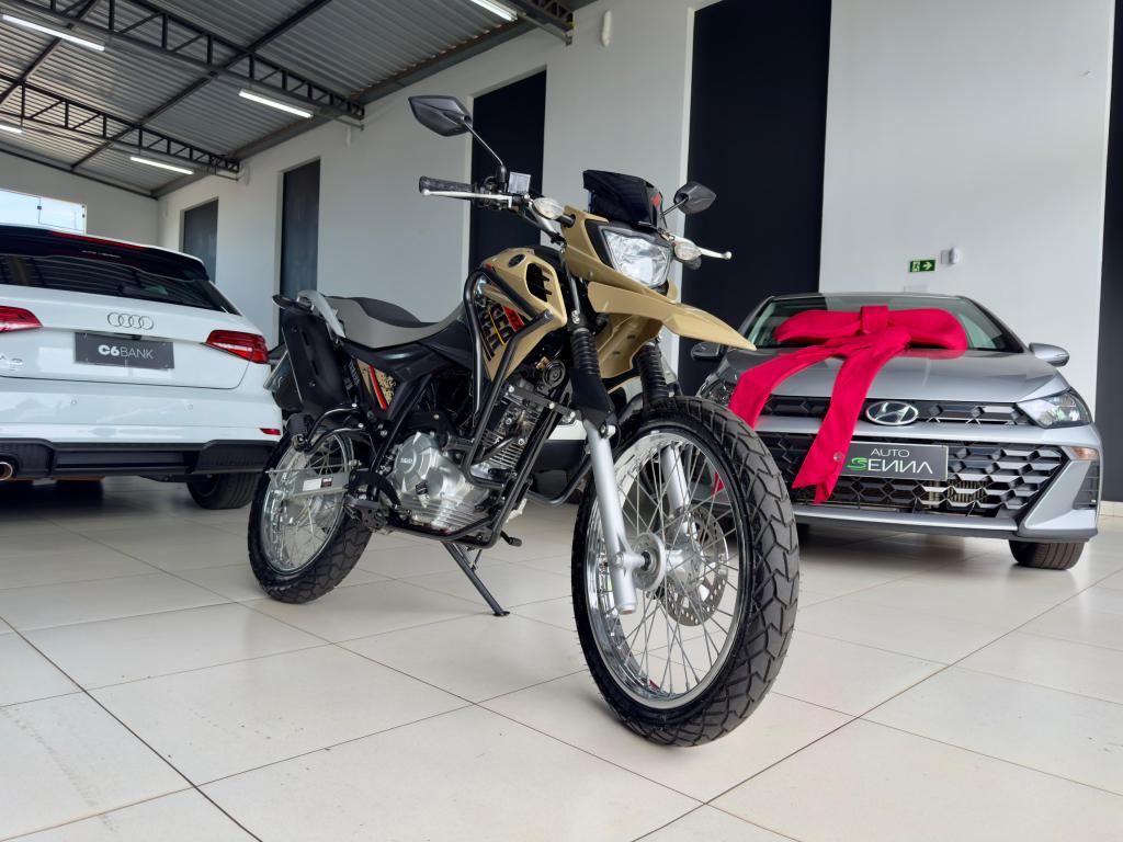 YAMAHA XTZ 150 Crosser - Foto