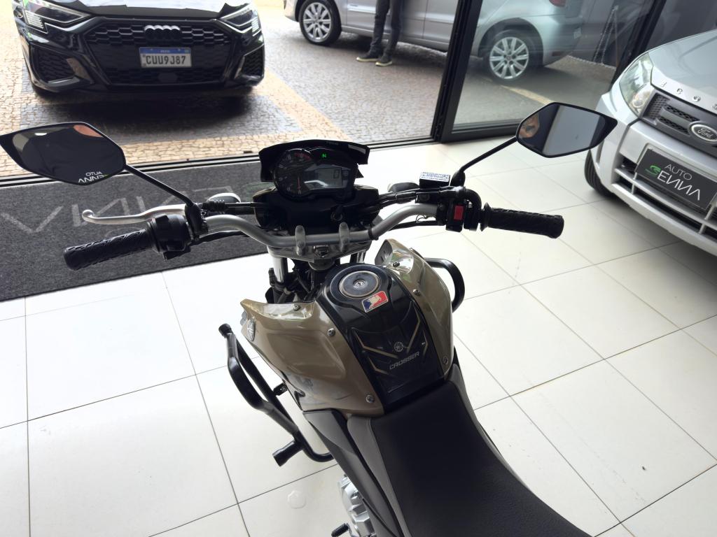 YAMAHA XTZ 150 Crosser - Foto