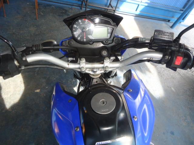 YAMAHA XTZ 150 Crosser - Foto