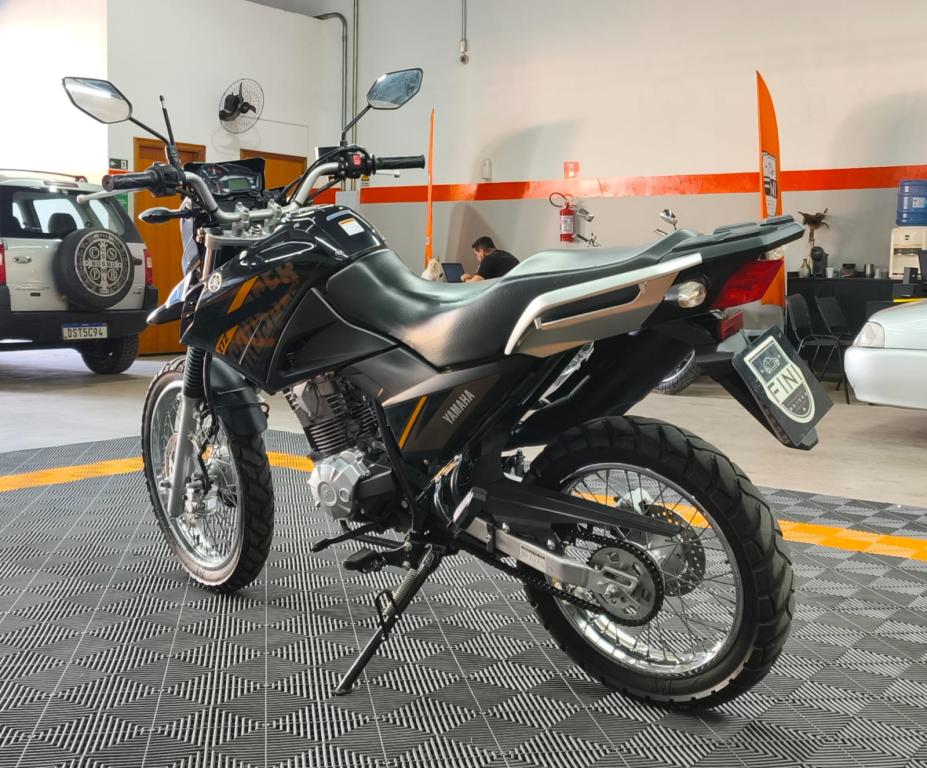 YAMAHA XTZ 150 Crosser - Foto
