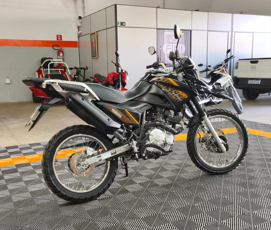 YAMAHA XTZ 150 Crosser - Foto