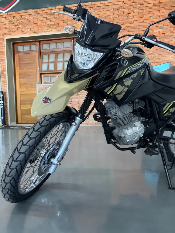 YAMAHA XTZ 150 Crosser - Foto