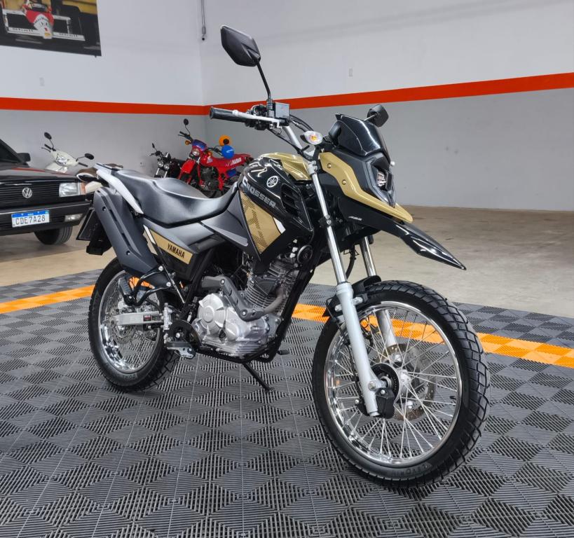 YAMAHA XTZ 150 Crosser - Foto
