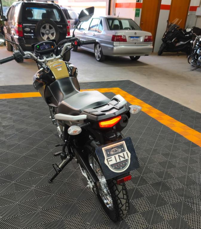 YAMAHA XTZ 150 Crosser - Foto