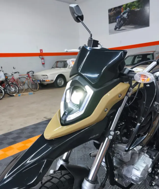 YAMAHA XTZ 150 Crosser - Foto