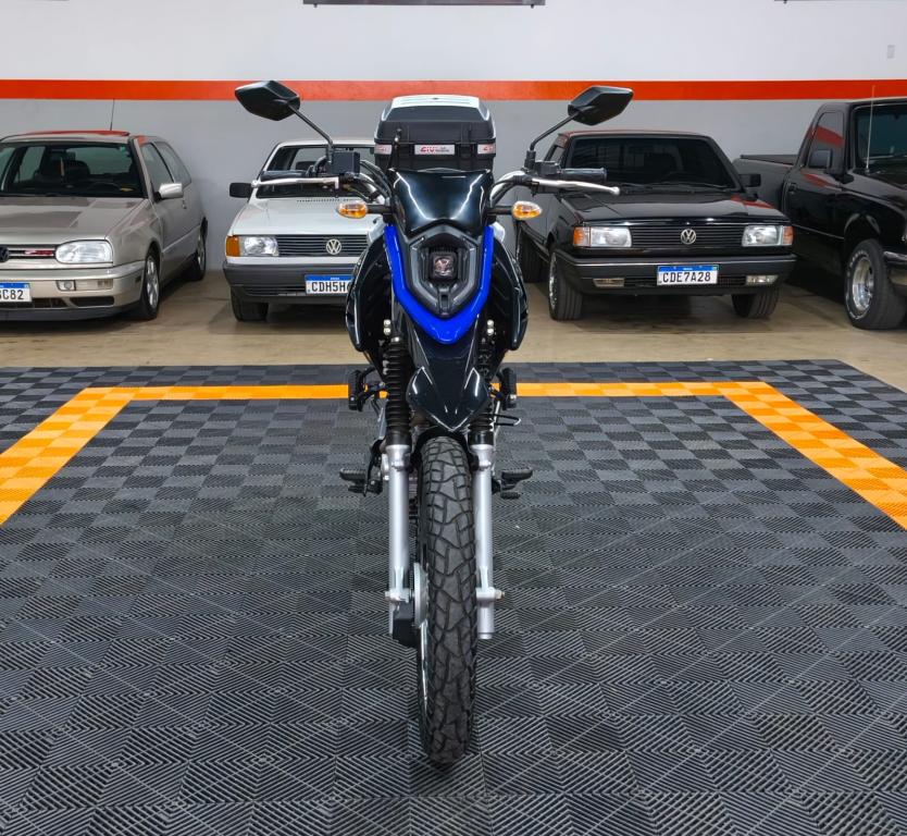 YAMAHA XTZ 150 Crosser - Foto