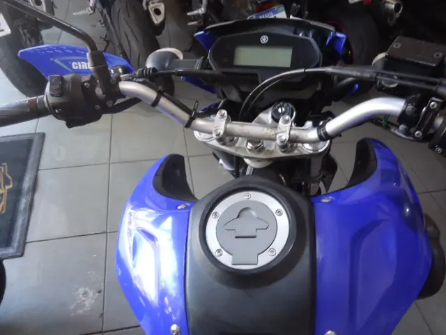 YAMAHA XTZ 250 - Foto